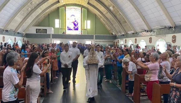 A Imagem Peregrina de Nª Sª de Nazaré encerra ciclo 2025 com visitas às paróquias de Belém