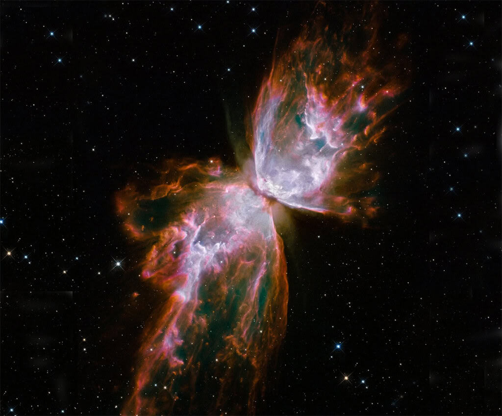 A Nebulosa da Borboleta está localizada a uma distância de 2.500 a 3.800 anos-luz na constelação de Escorpião.
