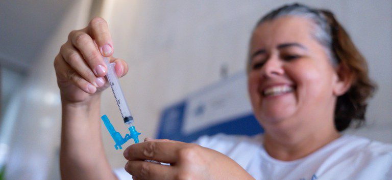 Imagem - Entenda como vai funcionar a primeira vacina contra a dengue com produção 100% nacional