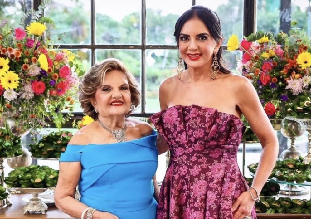 As anfitriãs. Cléa e Fadia Farah