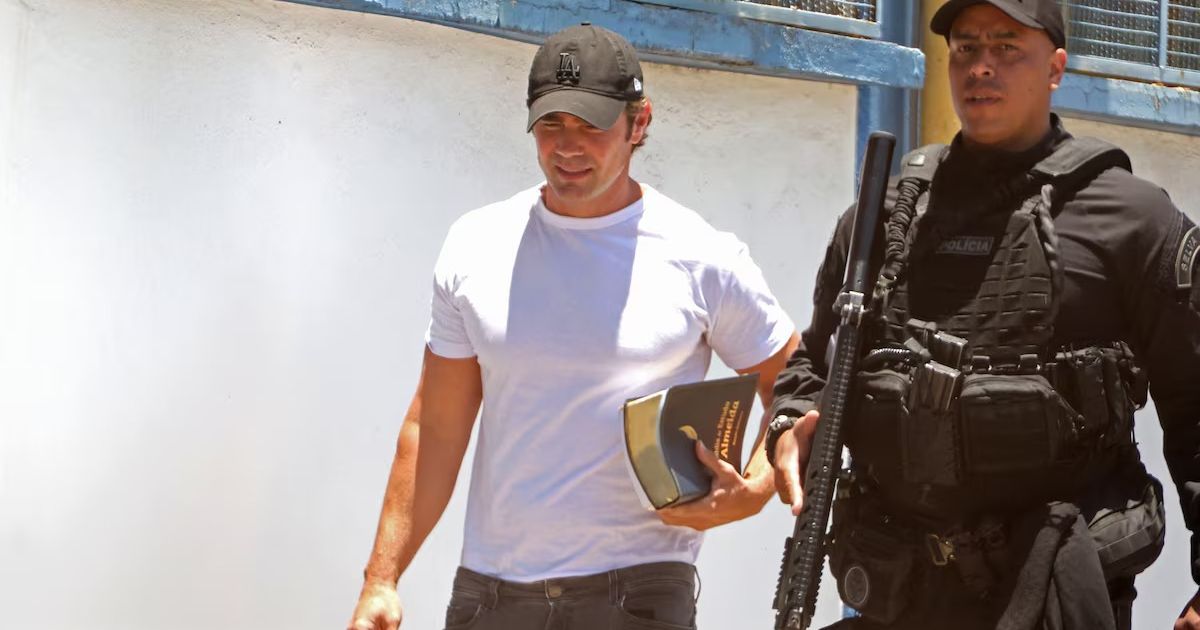 O controlador do banco Master, Daniel Vorcaro, foi solto na manhã deste sábado.