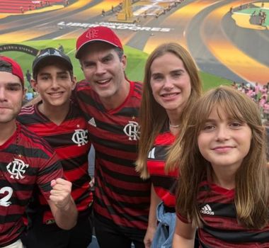 Imagem - Família Barbalho curte final da Libertadores em Lima