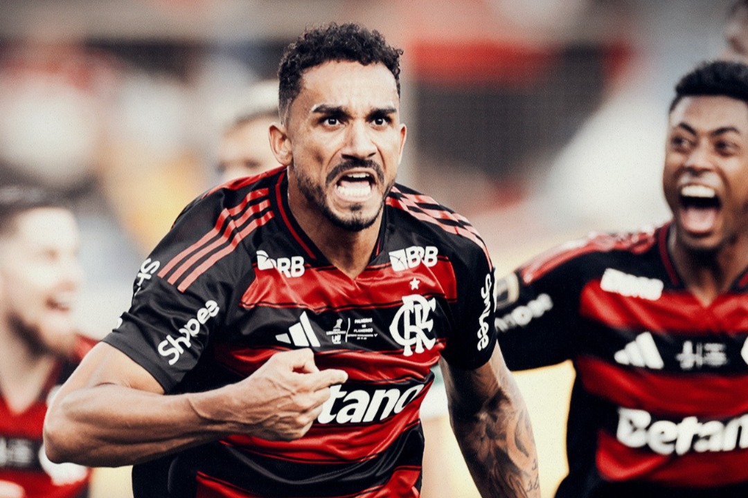 Danilo foi o autor do gol da vitória histórica -