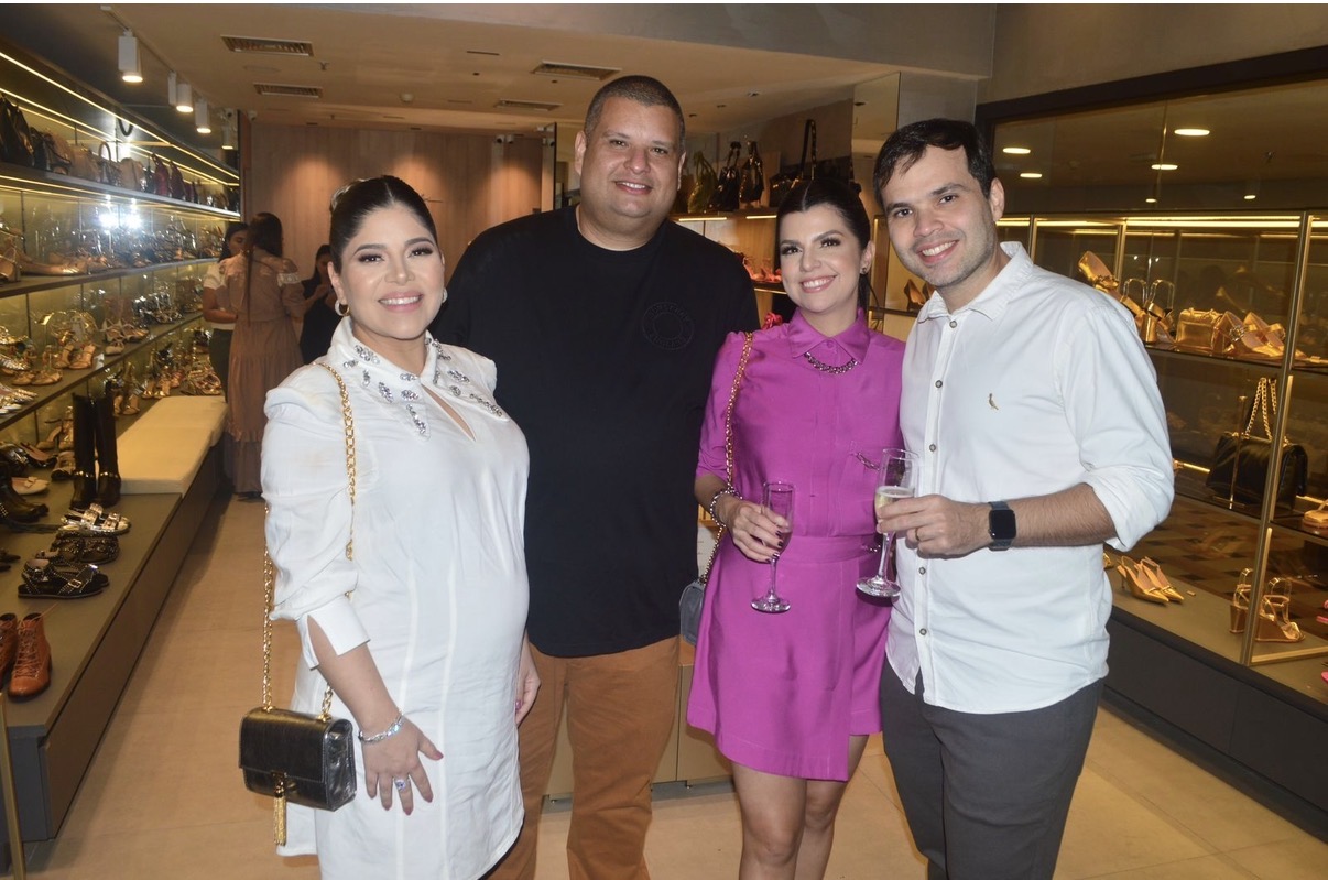 Luana e Cláudio Noronha e Paula e Thiago Pinto, franqueadora da Asics, na Região Norte