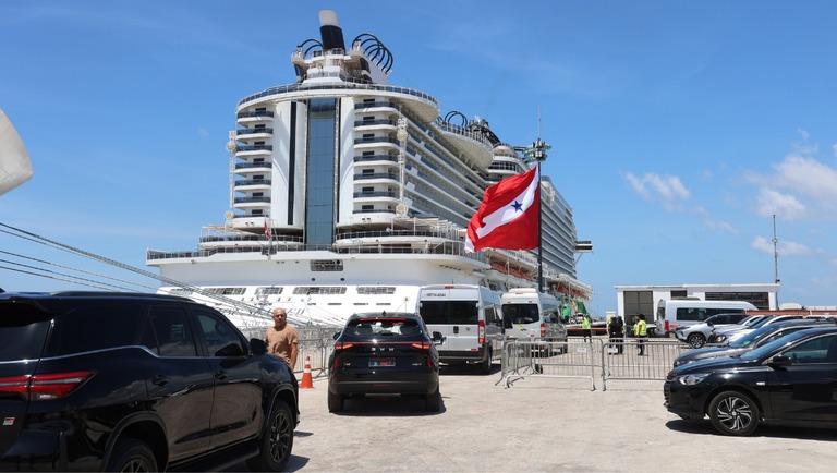 Terminal Portuário de Outeiro, em Belém.