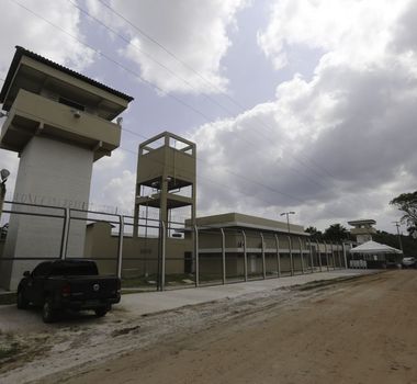 Imagem - Polícia faz buscas por quatro presos que fugiram de penitenciária no Pará