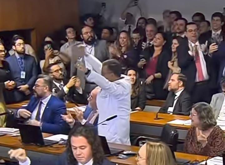 ProfiMed foi aprovado no Senado -