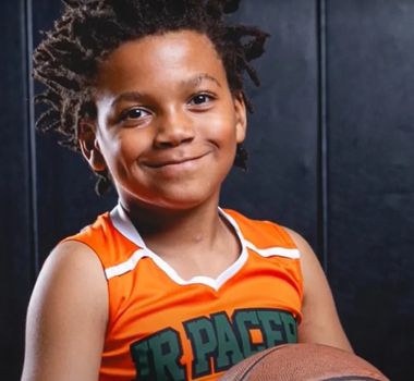 Imagem - Aos 7 anos, menino perde as duas pernas após complicações da gripe