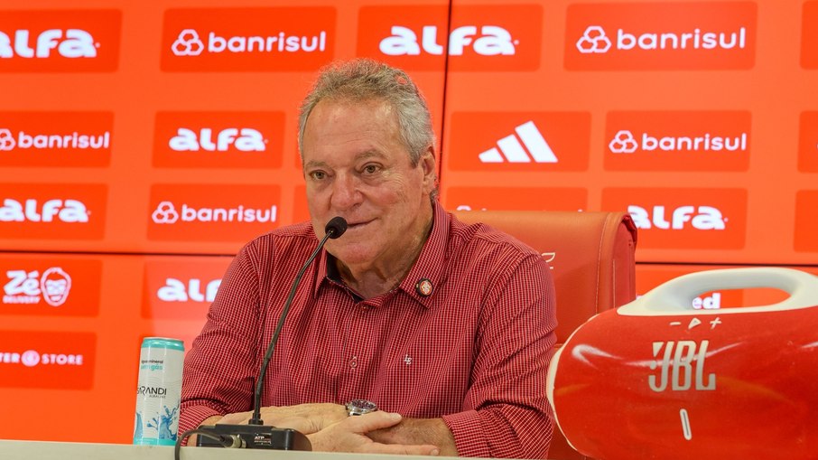 Abel se defendeu após fala homofóbica - 