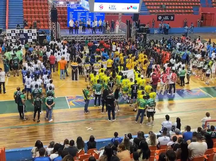 Abertura do Joapa, no Mangueirinho -