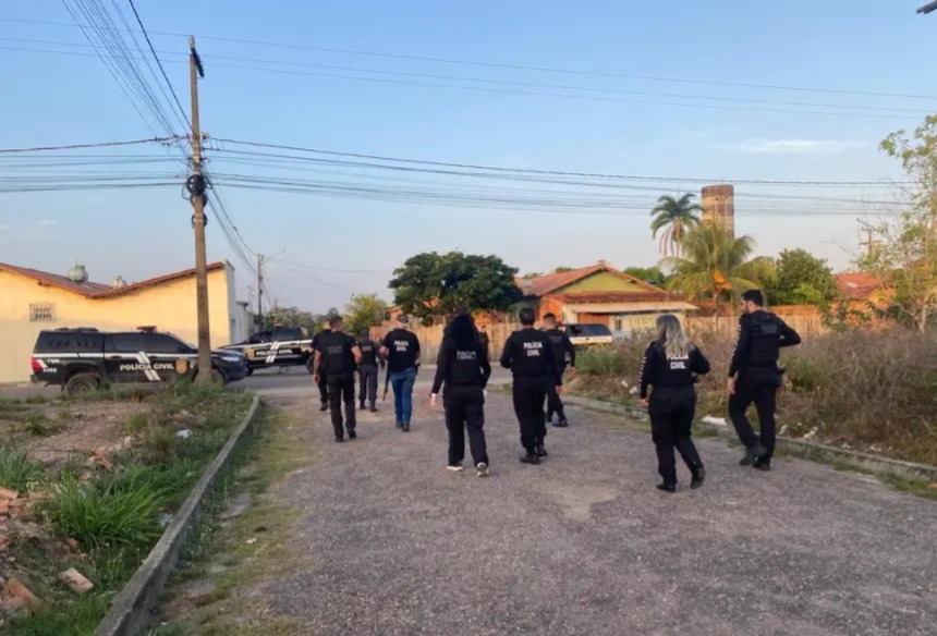 Mais de 100 investigados com mandados de prisão em aberto já foram presos.