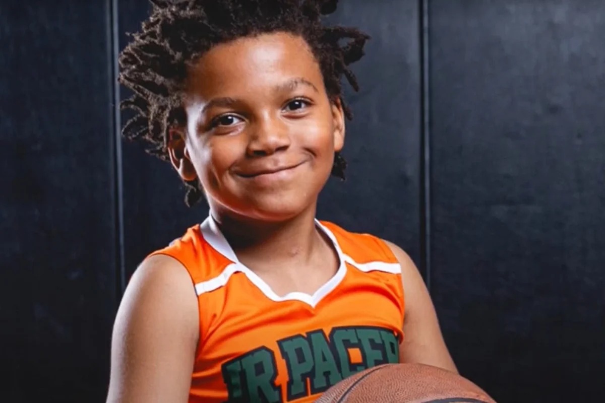 Uma gripe considerada simples pode se transformar em um caso grave quando o vírus enfraquece o sistema imunológico, abrindo caminho para uma infecção bacteriana agressiva.