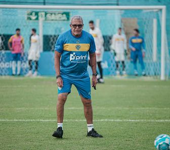 Imagem - Paysandu sofre nova derrota na Justiça; clube deve mais de R$ 2 milhões a Hélio dos Anjos