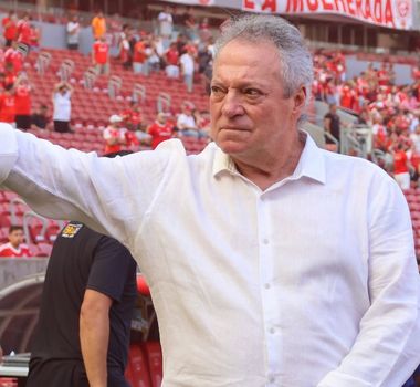 Imagem - ‘Mais importante que o Mundial’, diz Abel Braga após salvar o Internacional do rebaixamento