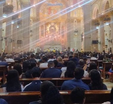 Imagem - Torcida do Remo lota Basílica de Nazaré para agradecer acesso à Série A