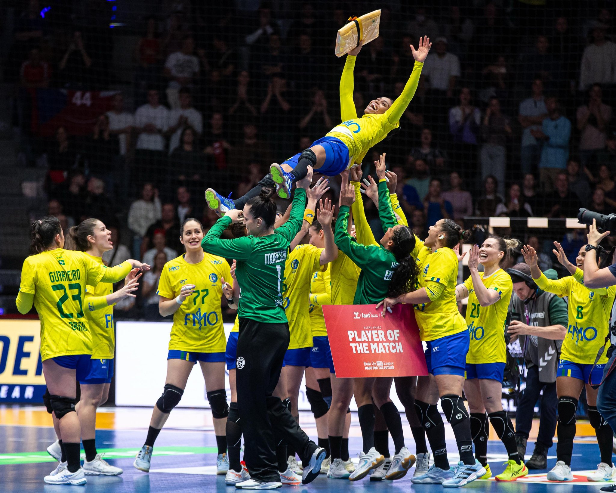 Brasil encara a Alemanha por uma vaga na semifinal - 