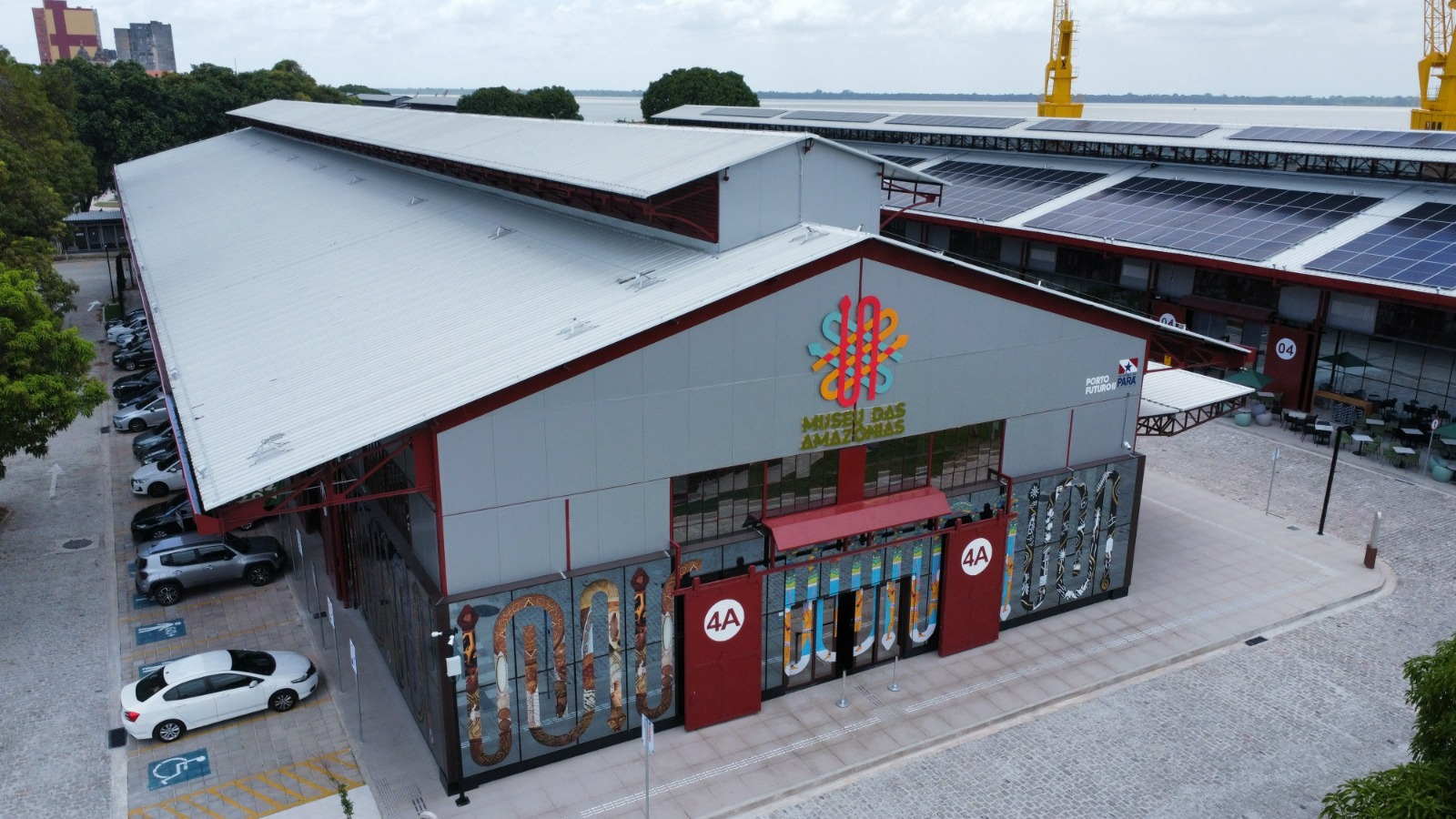 Museu das Amazônias.