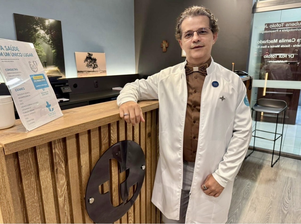 Hoje é dia de festejar a vida do endocrinologista e pneumologista Rubens Tofolo Jr, presidente regional da Sociedade Brasileira de Diabetes. Pessoa amiga, generosa e autoridade nas áreas em que atua, será alvo de muitas felicitações pela data. A coluna felicita o amigo, desejando-lhe felicidades perenes e muita saúde. 