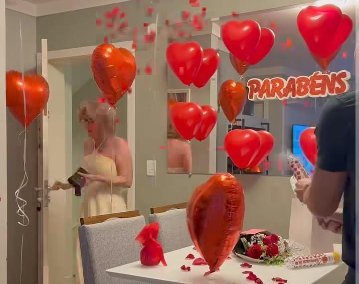 Surpresa encantou a web -