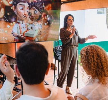 Imagem - P.I.X. do afeto: pesquisa revela que brasileiros preferem presente escolhido a dedo à transferência bancária