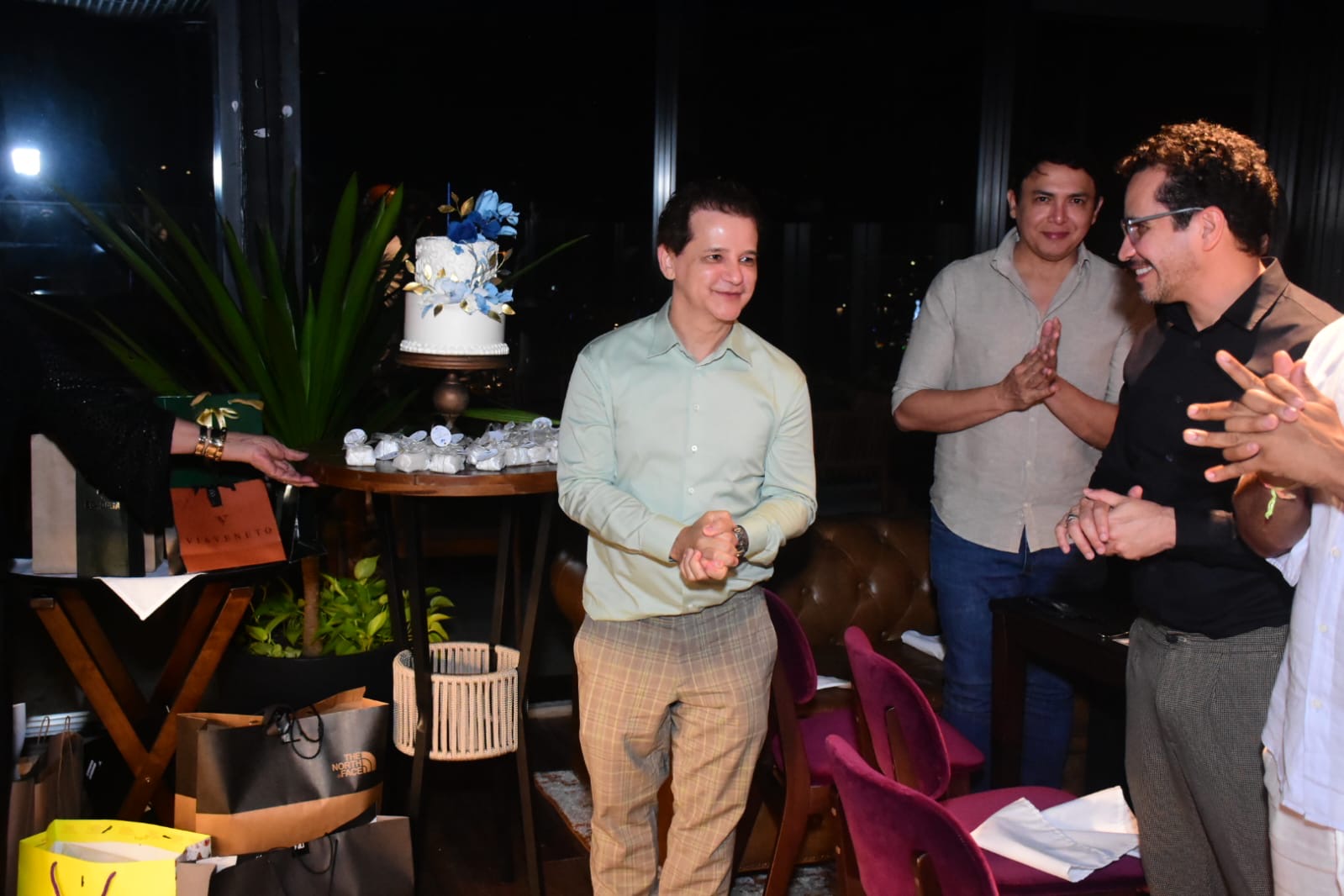 Jantar no SEEN marcou as comemorações do aniversário do médico Rubens Tofolo