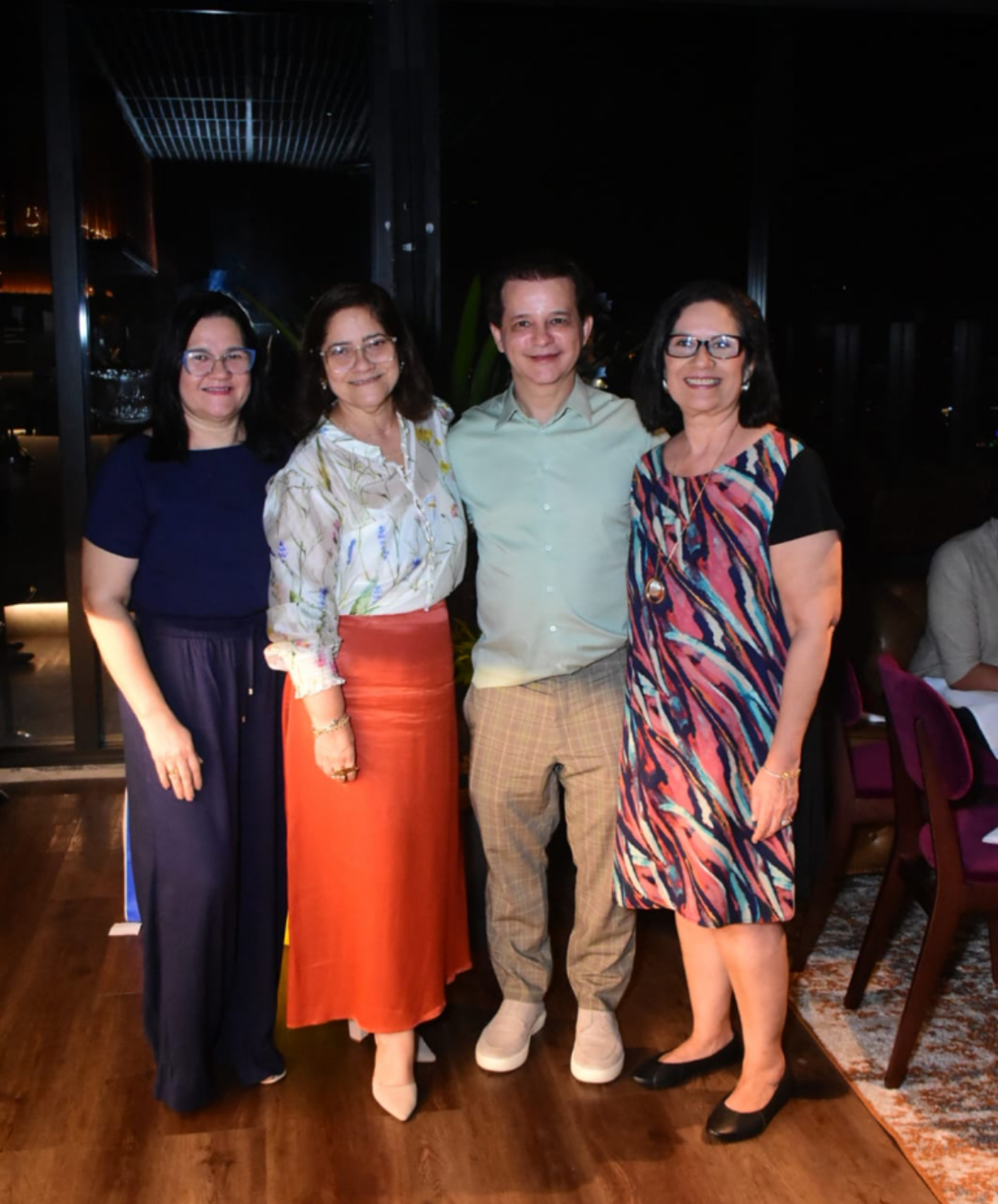 Kátia, Áldrea e Márcia também prestigiaram Rubens Tofolo