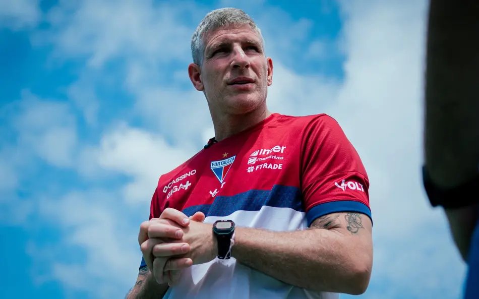 Imagem - Remo encaminha acerto com Martín Palermo para comandar o time em 2026