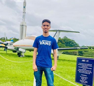 Imagem - Jovem de Oriximiná (PA) é aprovado duas vezes nas instituições militares mais concorridas do Brasil