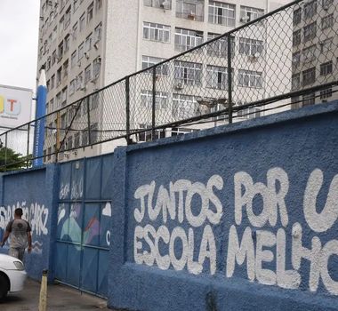 Imagem - Comissão aprova punição maior para tráfico de drogas em estabelecimentos de ensino