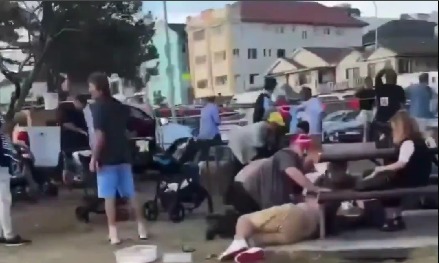 Ataque a tiros aconteceu na noite deste domingo - 