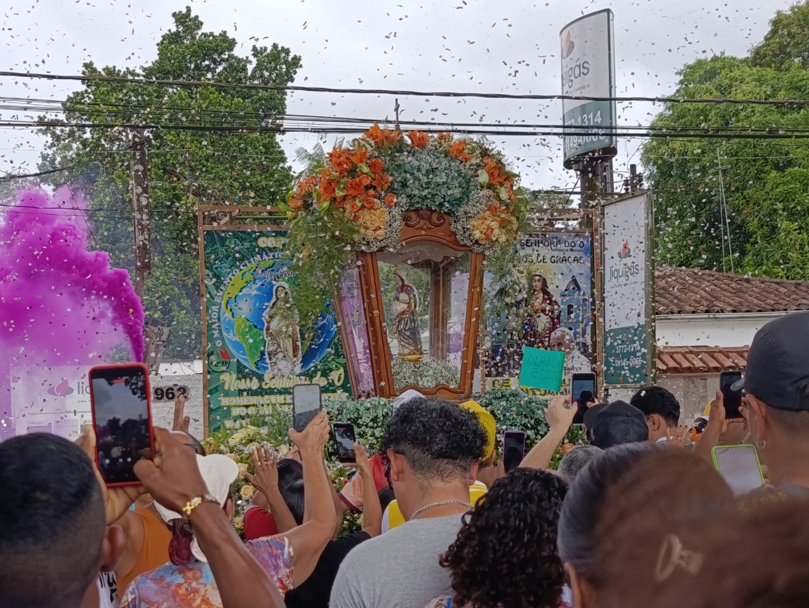 Procissão é realizada neste domingo - 