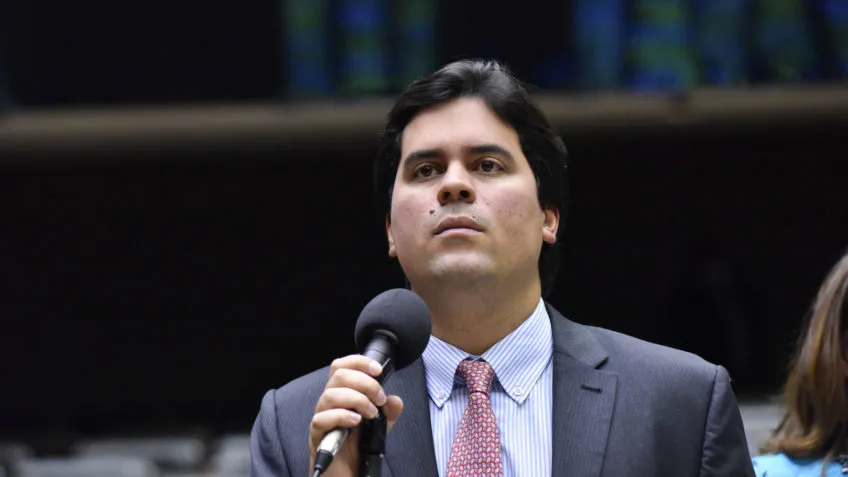 Irregularidade na Câmara leva TCU a abrir processo contra ex-gabinete de André Fufuca