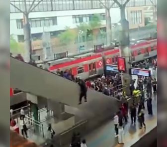 Imagem - Queda em escada rolante deixa feridos na Estação do Brás, em São Paulo