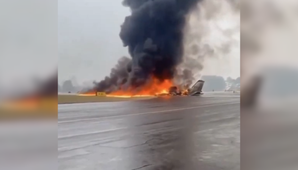 Acidente aconteceu próximo ao aeroporto de Statesville; número de vítimas ainda não foi confirmado