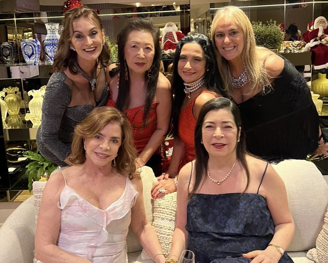 Cleide Borsoi, Célia Yamada, Giovana Gonçalves, Márcia Mello, Ana Aguilera e Milene Aguilera