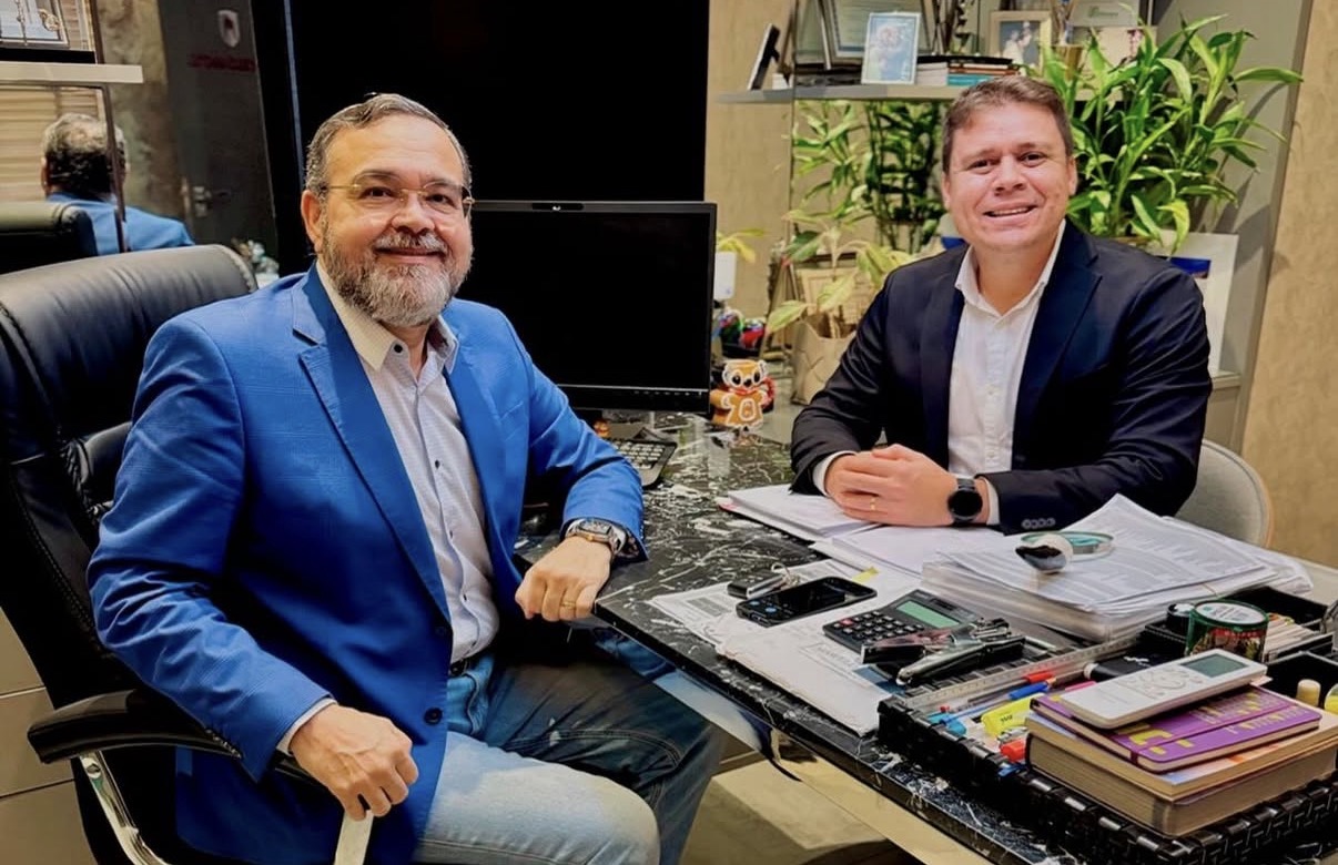 Celestino Rocha, presidente da Federação Paraense de Tênis e Beach Tennis, com Marcelo Mattos