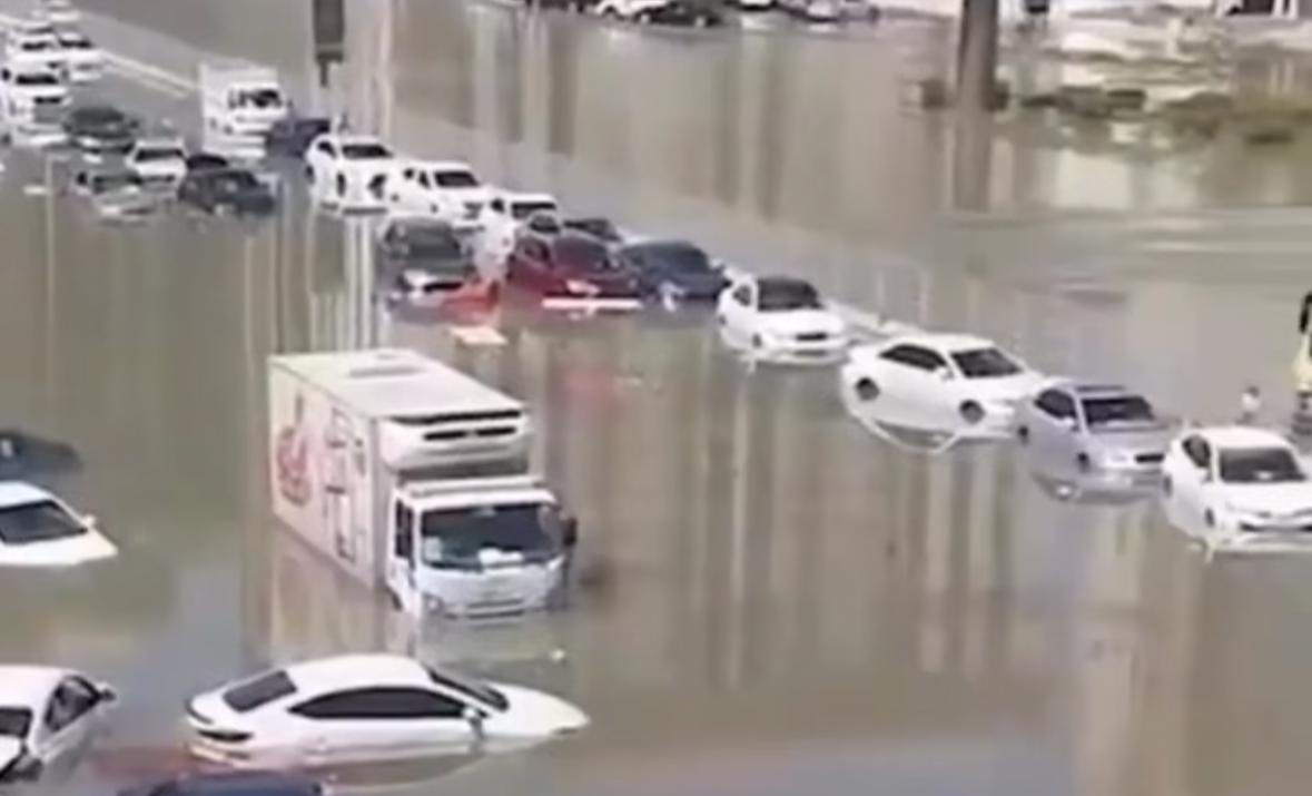 Chuvas intensas voltam a provocar alagamentos e transtornos em Dubai e Sharjah

