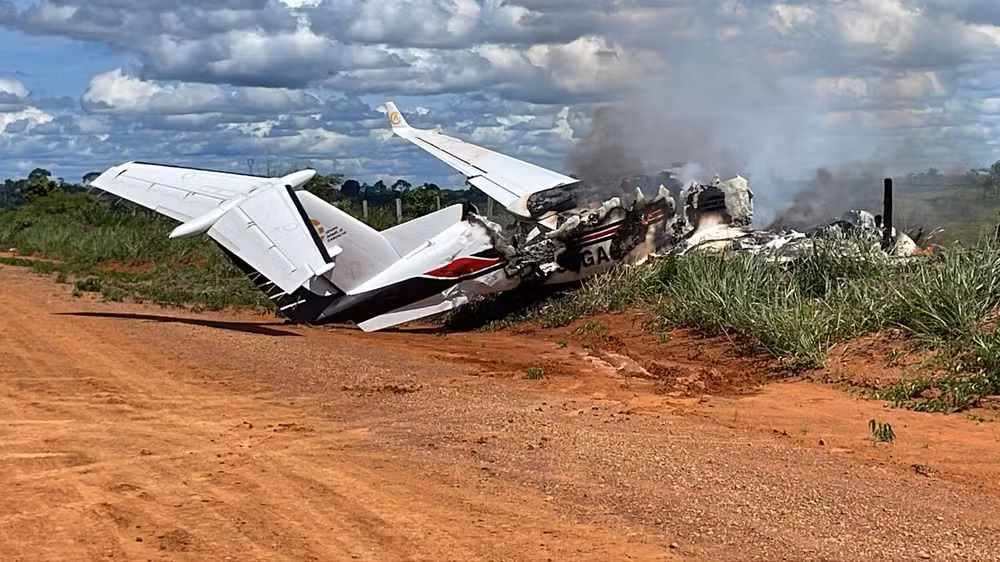 Imagem - Pouso forçado e incêndio atingem aeronave com deputado federal em Rondônia