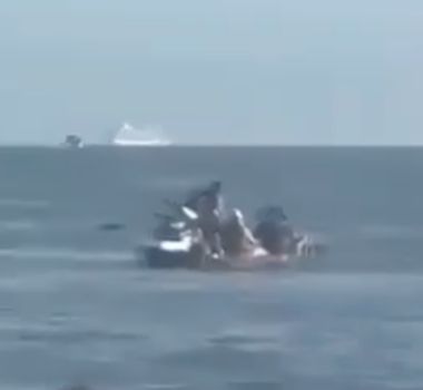 Imagem - Casal é assaltado por criminosos em moto aquática no litoral de SP