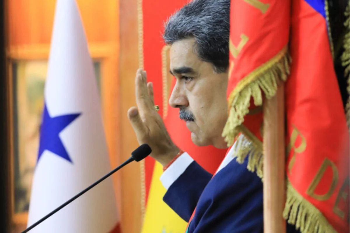 Presidente venezuelano alerta para risco de conflito global e diz que país não provocou ofensiva militar