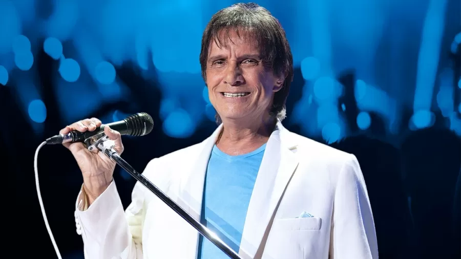 Cantor alterou verso de “Amigo” durante apresentação exibida pela TV Globo