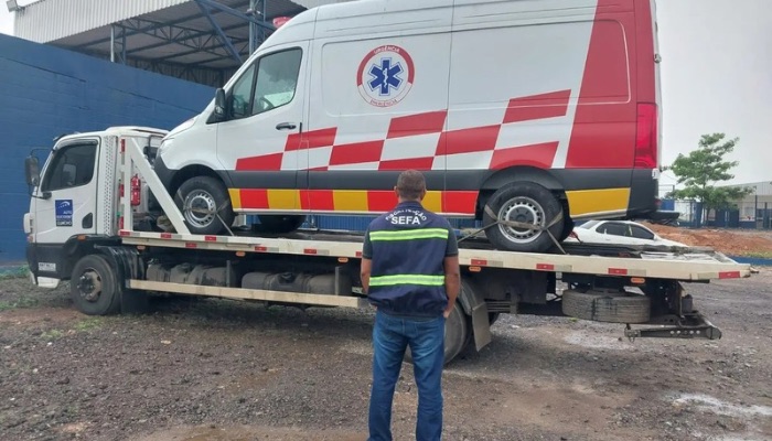 (Ambulância de R$ 398 mil vinda do RJ é apreendida no Pará por irregularidade fiscal)