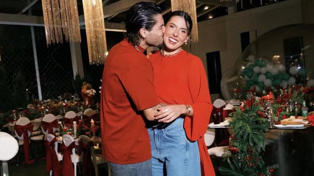 Cantora participou da confraternização com a família de Zé Felipe e divertiu seguidores nas redes sociais