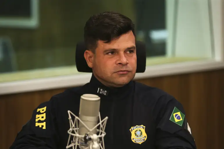 Imagem - Condenado pelo STF, ex-diretor da PRF é preso no Paraguai ao tentar fugir