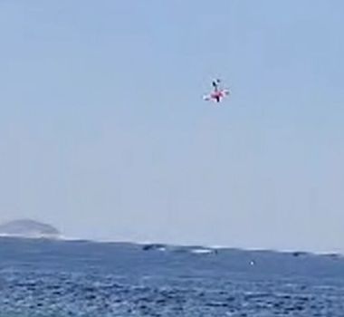 Imagem - Avião que caiu no mar de Copacabana não tinha autorização para publicidade