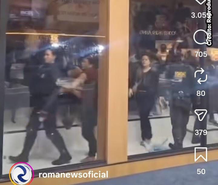 Servidores municipais protestam contra projetos do prefeito Igor Normando