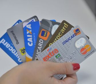 Imagem - Juros bancários sobem e atingem maior nível em oito anos