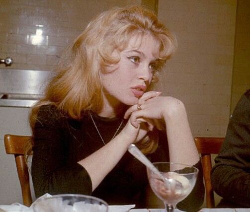 Imagem - Morte de Brigitte Bardot gera comoção na França e homenagens de líderes políticos