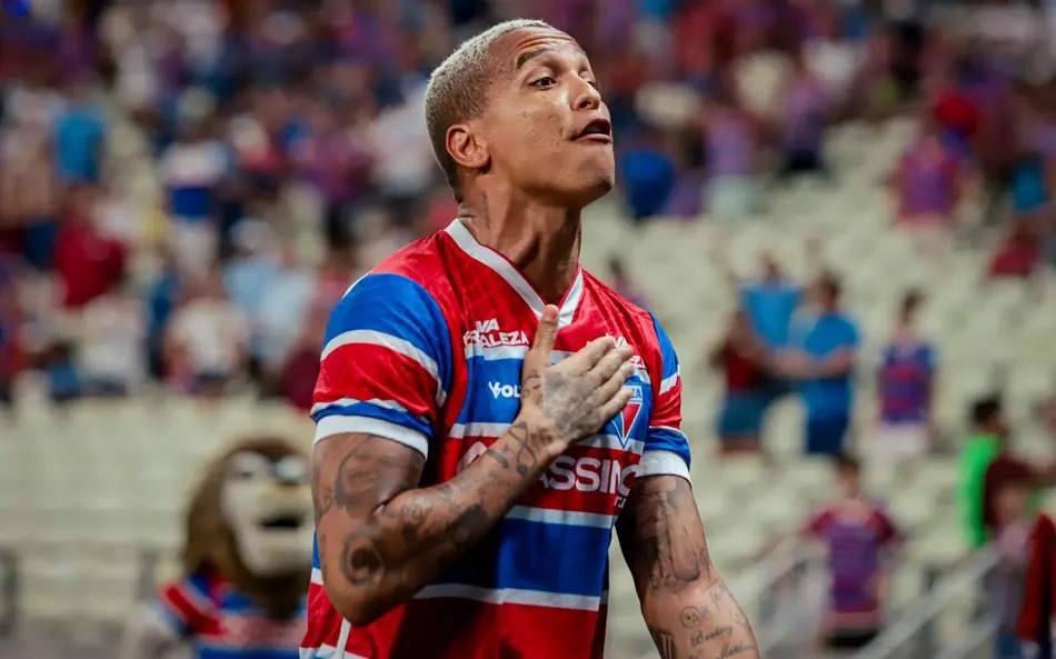 Deyverson entrou na mira do Leão - 