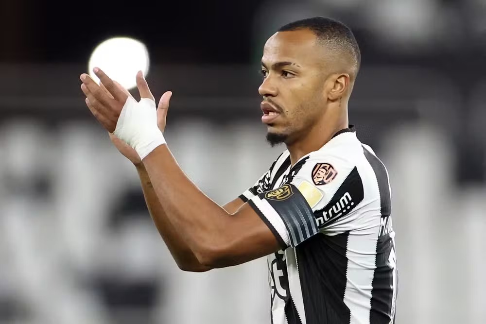 Marlon encaminha ida ao Palmeiras - 